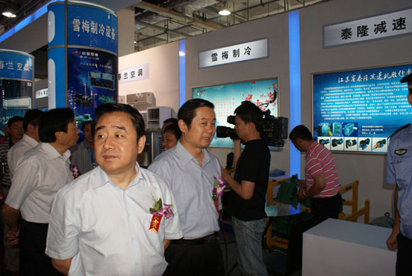 史省長(cháng)親臨展位 雪梅品牌增光輝-公司參加“江蘇產(chǎn)品萬(wàn)里行”長(cháng)沙站活動(dòng)報道 史省長(cháng)親臨展位 雪梅品牌增光輝-公司參加“江蘇產(chǎn)品萬(wàn)里行”長(cháng)沙站活動(dòng)報道